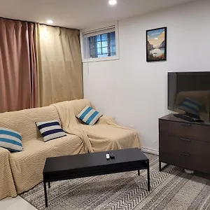  Appartement Logement Complet, Proche Metro, Parking Gratuit Canada